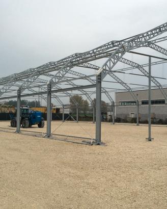 Maneggio coperto tensostruttura