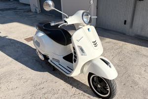 Vespa GTS 300 i.e. Super ABS-ASR 2014