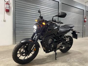 Honda cb 125 rr