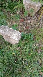 vecchia panchina pietra