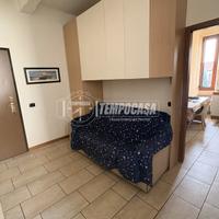 MONOLOCALE SENZA SPESE CONDOMINIALI CON POSTO AUTO