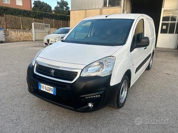 Peugeot Partner BlueHDi 3 Posti Euro6