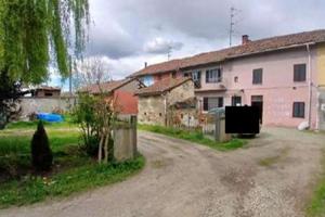 Casa a Langosco (PV)