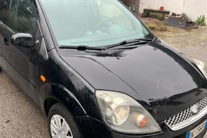 FORD FIESTA 1.4 tdci