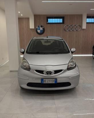 Toyota Aygo TOYOTA AYGO 1.0