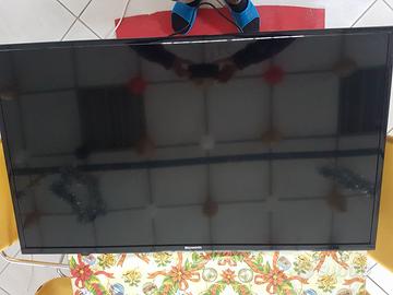 Televisore LCD 42" Full HD Skyworth 42E2000