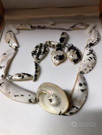 Parure collana orecchìni e bracciale