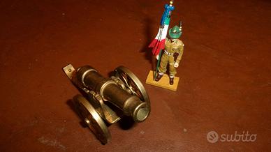 MILITARIA - OBICE + ALPINO CON BANDIERA - OTTONE