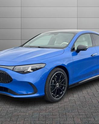 MERCEDES-BENZ CLA 250+ con tecnologia EQ