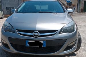 OPEL Astra 4ª serie - 2014
