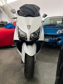 Yamaha Tmax 530
