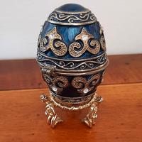 Uovo in stile Fabergè