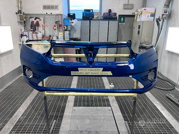 Paraurti anteriore usato Dacia Sandero