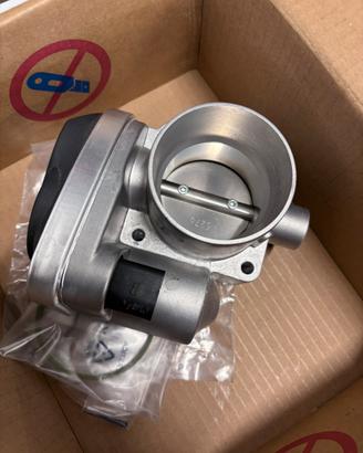 Corpo farfallato Golf 4 , fabia 2 , polo.