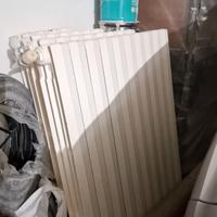 Termosifoni/Radiatori in ghisa