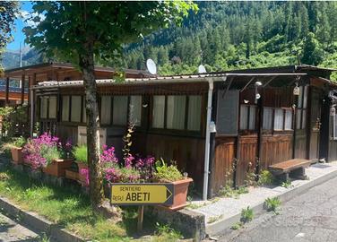 roulotte stanziale con casetta