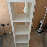 Libreria verticale da muro