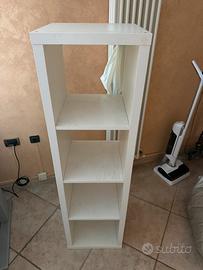 Libreria verticale da muro