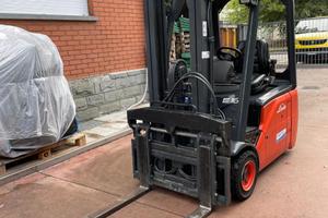 Carrello elevatore muletto linde seminuovo