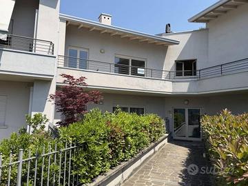 Immobile in asta di 113 m² con 3 locali e box auto
