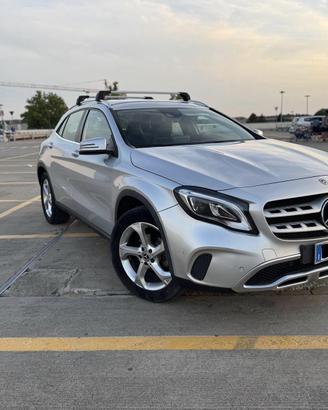 Mercedes GLA 200d automatic Premium