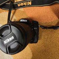 NIKON D7200 + 18-140 come nuova. Soli 669 scatti.