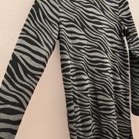 🦓 Maglioncino zebrato grigio e nero lungo Tg. XS 