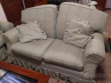 coppia divani stile classico