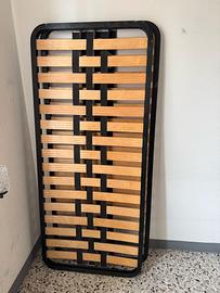 Rete a doghe in legno singole con telaio in ferro 