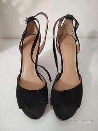 H&M Sandali con zeppa (mis. 38)

