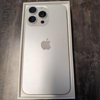 iPhone 15 Pro Max 256 GB bianco