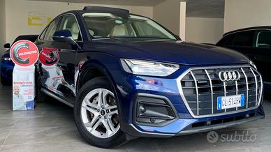 AUDI Q5 QUATTRO 40 2.0 BUSINESS ADVANCED S-TRONIC 