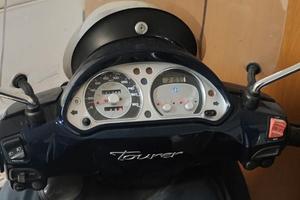 Scooter Piaggio Beverly 400 Tourer anno 2008