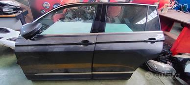 VOLKSWAGEN TIGUAN 2018 PORTA SX