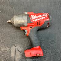 Avvitatore a impulsi 950NM Milwaukee M18