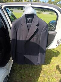 Completo uomo blu scuro 