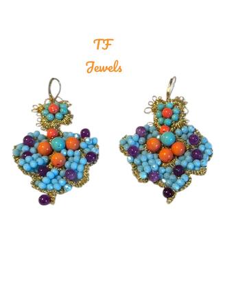 Orecchini in pizzo chiacchierino