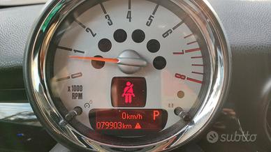 MINI CLUBMAN 1.6 16V AUTOMATICA