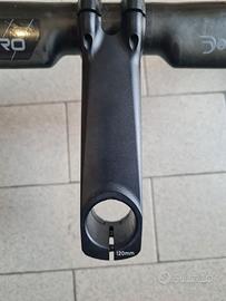 Attacco manubrio Colnago SR9
