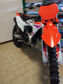 KTM SX 450 F paga e ritira , può essere tua
