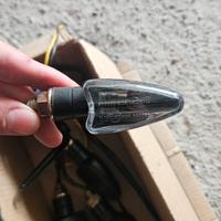 frecce universali moto e altri pezzi am6 