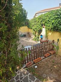 Avezzano casa singola centralissima  