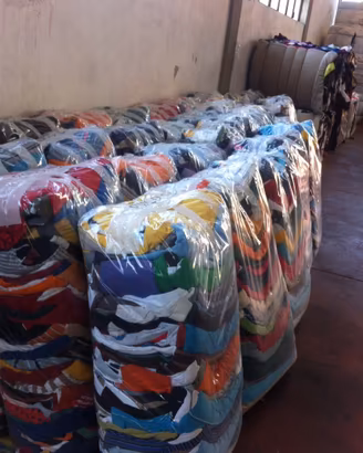 Lotto 5kg abbigliamento firmato usato