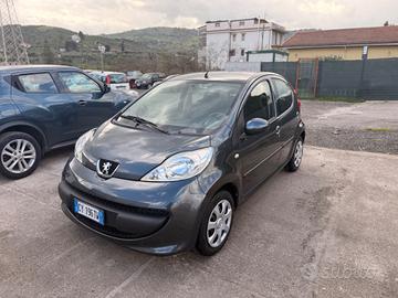 Peugeot 107 1.0 68CV 5p. Sweet Years