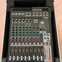 Mixer yamaha MG12X + case rigido Thomann