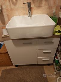 mobiletto bagno con lavandino 