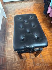 Sgabello per pianoforte