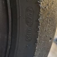 Pneumatici Pirelli slick 125/70 200/65