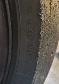 Pneumatici Pirelli slick 125/70 200/65