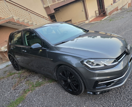 Golf 7 7.5 1.6 tdi 116cv Dsg automatico 2017